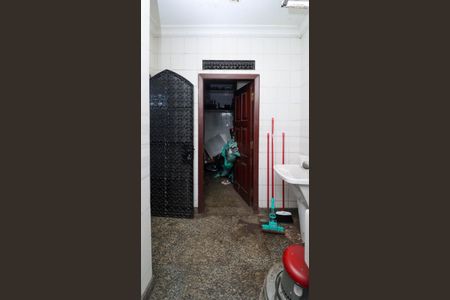 Área de Serviço de casa para alugar com 6 quartos, 400m² em Morumbi, São Paulo
