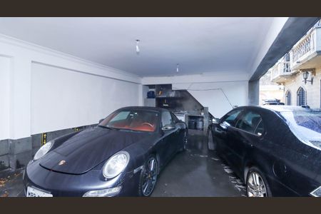 Casa para alugar com 400m², 6 quartos e 2 vagas Casa para alugar com 400m², 6 quartos e 2 vagasGaragem