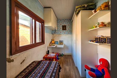 Casa à venda com 3 quartos, 100m² em Coronel Aparicio Borges, Porto Alegre