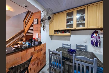 Casa à venda com 3 quartos, 100m² em Coronel Aparicio Borges, Porto Alegre