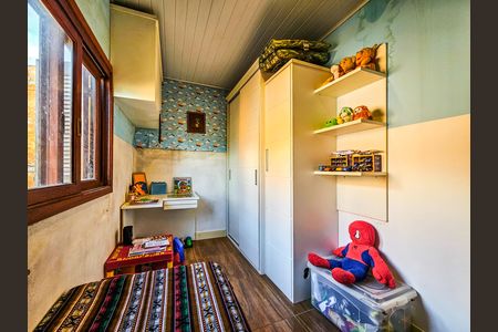 Casa à venda com 3 quartos, 100m² em Coronel Aparicio Borges, Porto Alegre