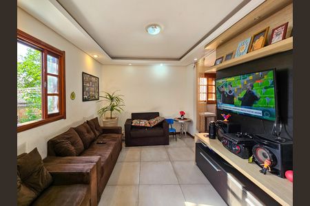 Casa à venda com 3 quartos, 100m² em Coronel Aparicio Borges, Porto Alegre