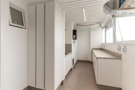 Área de Serviço de apartamento para alugar com 3 quartos, 166m² em Santa Cecilia, São Paulo