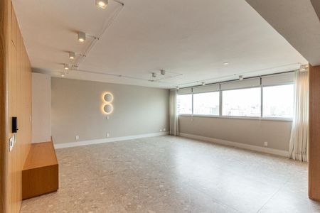 Apartamento para alugar com 3 quartos, 166m² em Santa Cecilia, São Paulo