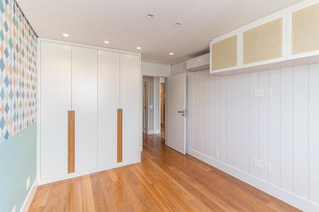 Quarto 1 de apartamento para alugar com 3 quartos, 166m² em Santa Cecilia, São Paulo
