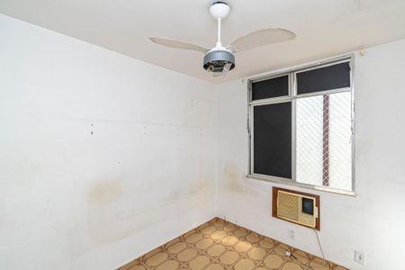 Quarto 1 de apartamento à venda com 2 quartos, 50m² em Ramos, Rio de Janeiro