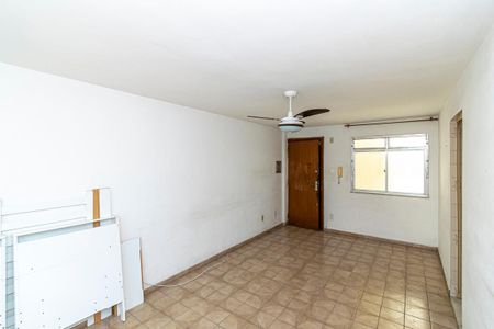 Sala de apartamento à venda com 2 quartos, 50m² em Ramos, Rio de Janeiro