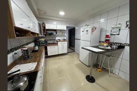 Casa à venda com 4 quartos, 217m² em Riacho Fundo, Brasília