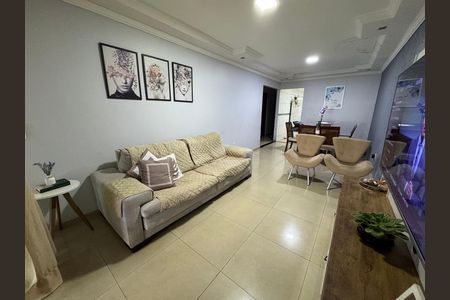 Casa à venda com 4 quartos, 217m² em Riacho Fundo, Brasília