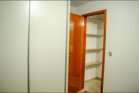Kitnet/Studio para alugar com 1 quarto, 27m² em Vila Romana, Goiânia