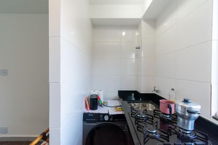 Apartamento para alugar com 40m², 2 quartos e sem vaga Apartamento para alugar com 40m², 2 quartos e sem vagaCozinha e Área de Serviço