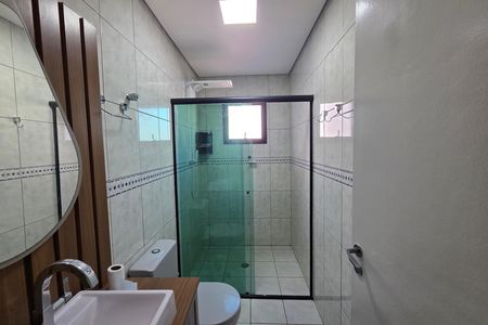 Banheiro de apartamento para alugar com 2 quartos, 91m² em Vila Caiçara, Praia Grande