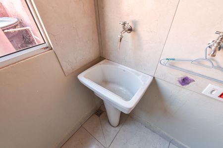 Área de serviço de casa para alugar com 1 quarto, 55m² em Ipiranga, São Paulo