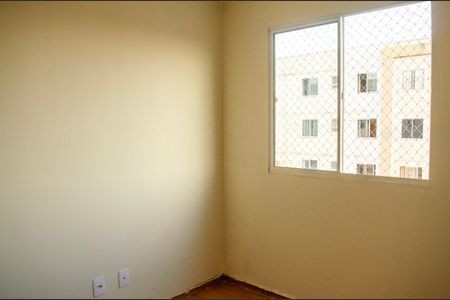 Apartamento à venda com 2 quartos, 42m² em Setor Perim, Goiânia