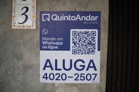 PLACA de casa para alugar com 2 quartos, 123m² em Parque Peruche, São Paulo