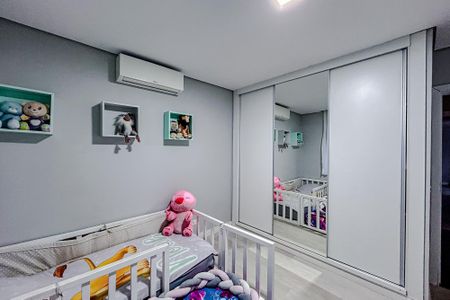Quarto 1 de casa para alugar com 3 quartos, 250m² em Vila Santa Isabel, São Paulo