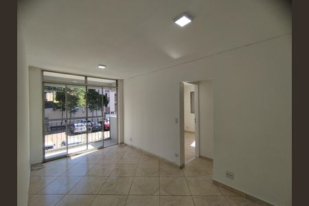 Apartamento para alugar com 2 quartos, 65m² em Parque Bristol, São Paulo