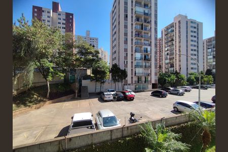 Vista da Rua de apartamento para alugar com 2 quartos, 65m² em Parque Bristol, São Paulo