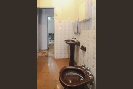Banheiro de casa à venda com 3 quartos, 174m² em Jardim Botânico, Porto Alegre