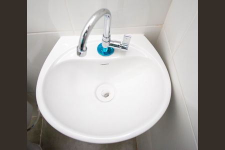 Banheiro de casa para alugar com 1 quarto, 50m² em Conceição, Diadema