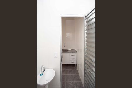 Banheiro de casa para alugar com 1 quarto, 50m² em Conceição, Diadema