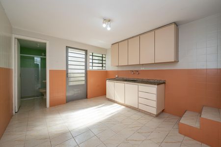 Cozinha de casa para alugar com 2 quartos, 62m² em Vila Guarani, São Paulo