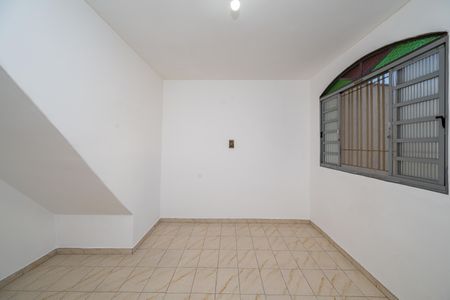 Sala de casa para alugar com 2 quartos, 62m² em Vila Guarani, São Paulo