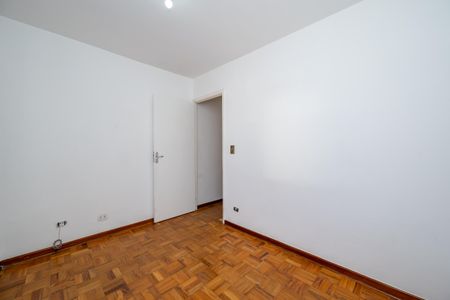 Quarto de casa para alugar com 2 quartos, 62m² em Vila Guarani, São Paulo