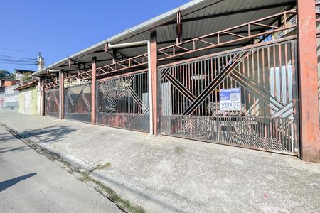 Fachada de casa de condomínio à venda com 2 quartos, 65m² em Vila Yolanda, Osasco