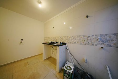 Apartamento para alugar com 1 quarto, 27m² em Vila Nhocuné, São Paulo