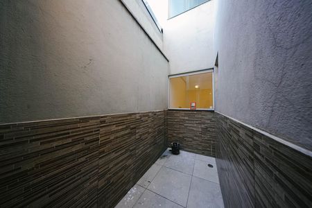 Apartamento para alugar com 1 quarto, 27m² em Vila Nhocuné, São Paulo