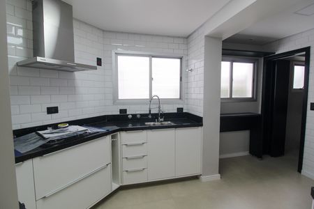Apartamento à venda com 90m², 3 quartos e 2 vagasCozinha