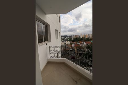 Apartamento à venda com 90m², 3 quartos e 2 vagasVaranda