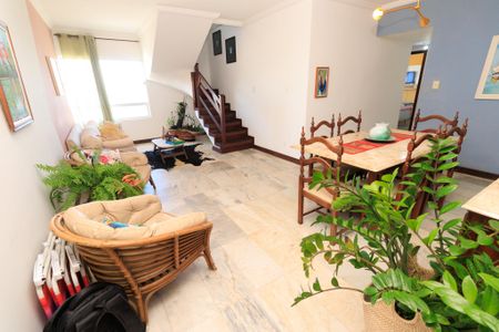 Apartamento para alugar com 4 quartos, 220m² em Costa Azul, Salvador
