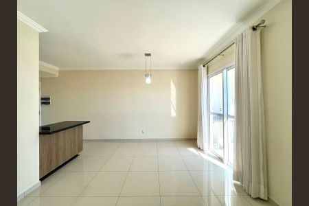 Apartamento para alugar com 55m², 2 quartos e sem vaga Apartamento para alugar com 55m², 2 quartos e sem vagaSala
