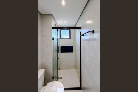 Banheiro de kitnet/studio para alugar com 1 quarto, 33m² em Vila Mariana, São Paulo