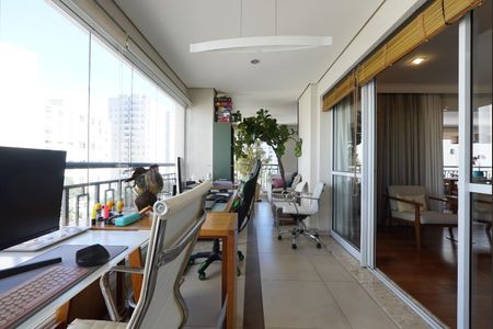 Varanda gourmet de apartamento à venda com 3 quartos, 213m² em Vila Mariana, São Paulo