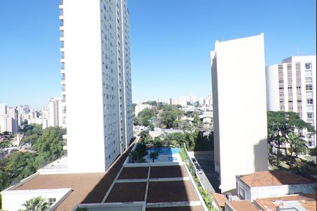 Vista de apartamento à venda com 3 quartos, 213m² em Vila Mariana, São Paulo