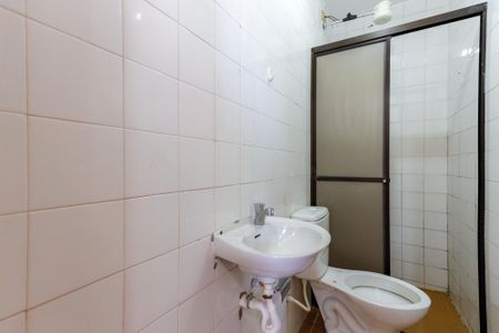 Apartamento para alugar com 96m², 3 quartos e sem vaga Apartamento para alugar com 96m², 3 quartos e sem vagaBanheiro de serviço