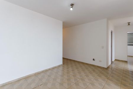 Apartamento para alugar com 96m², 3 quartos e sem vaga Apartamento para alugar com 96m², 3 quartos e sem vagaSala