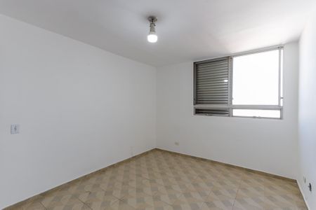 Apartamento para alugar com 96m², 3 quartos e sem vaga Apartamento para alugar com 96m², 3 quartos e sem vagaDormitório 2