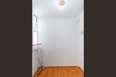 Apartamento para alugar com 96m², 3 quartos e sem vaga Apartamento para alugar com 96m², 3 quartos e sem vagaDormitório de Serviço