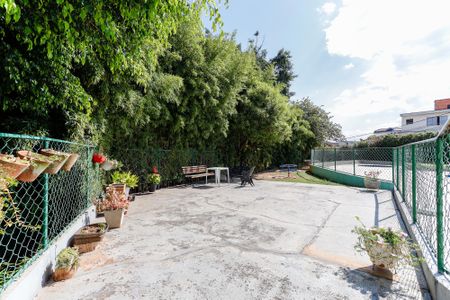 Apartamento para alugar com 96m², 3 quartos e sem vaga Apartamento para alugar com 96m², 3 quartos e sem vagaÁrea Comum