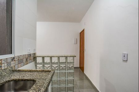 Cozinha de apartamento para alugar com 2 quartos, 41m² em Vila Alice, Santo André