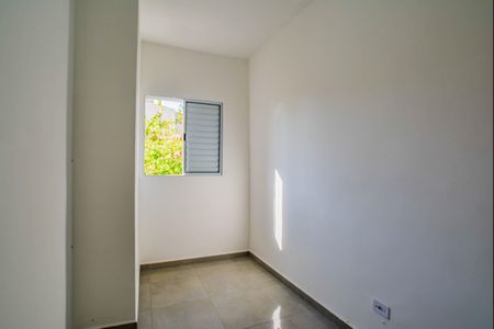 Quarto 1 de apartamento para alugar com 2 quartos, 41m² em Vila Alice, Santo André