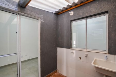 Área de Serviço de apartamento para alugar com 2 quartos, 41m² em Vila Alice, Santo André