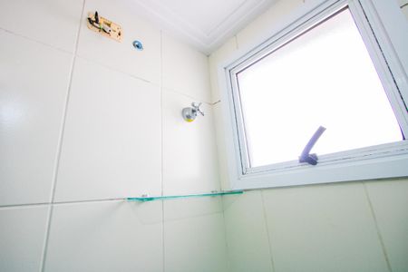 Banheiro do quarto 1 de apartamento para alugar com 2 quartos, 53m² em Vila Leopoldina, Santo André