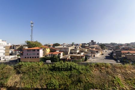 Vista de apartamento para alugar com 2 quartos, 38m² em Vila Campanela, São Paulo