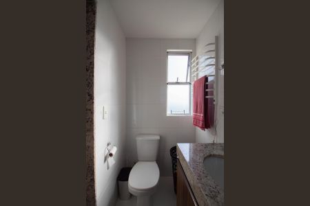 Apartamento à venda com 80m², 3 quartos e 2 vagasBanheiro da Suíte