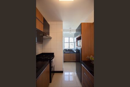 Apartamento à venda com 80m², 3 quartos e 2 vagasCozinha